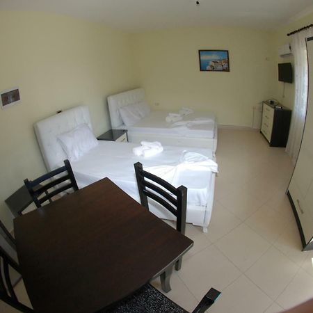 סרנדה Rama Apartments מראה חיצוני תמונה