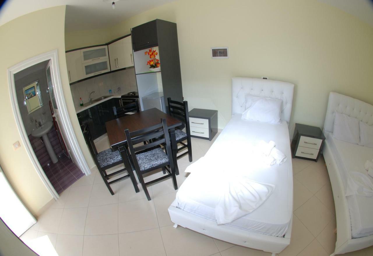 סרנדה Rama Apartments מראה חיצוני תמונה